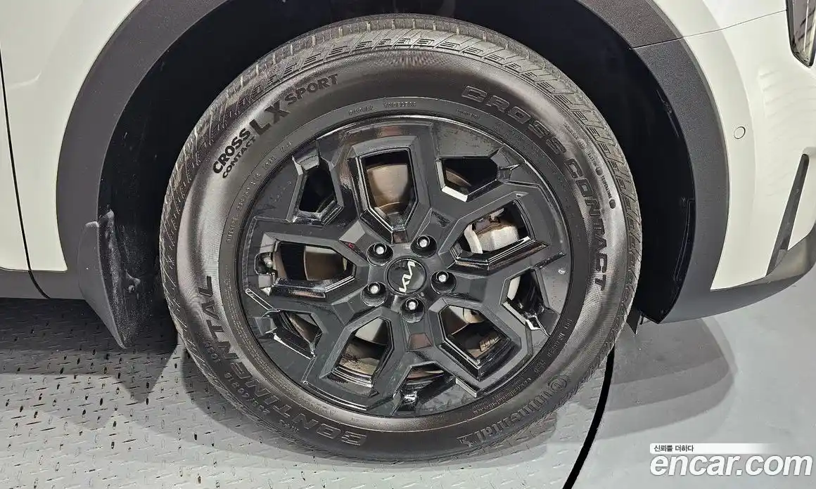 Kia Sorento 2024 1.6 Автомат в Москве № 132268, фото 3