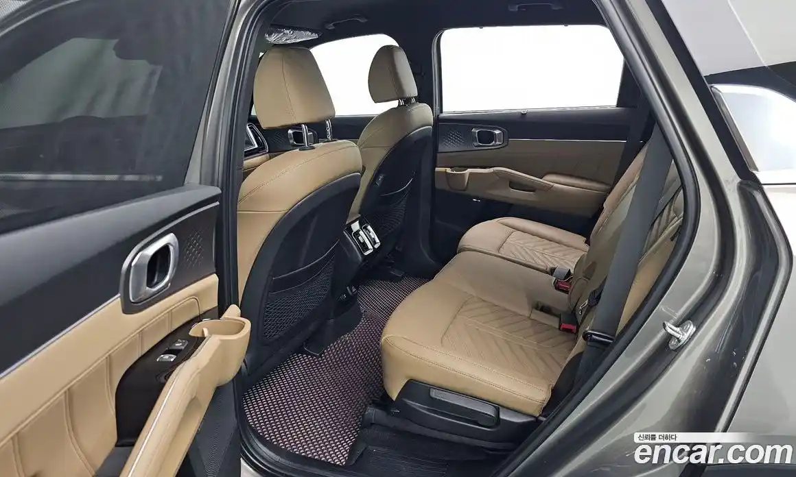 Kia Sorento 2024 1.6 Автомат в Москве № 132379, фото 5