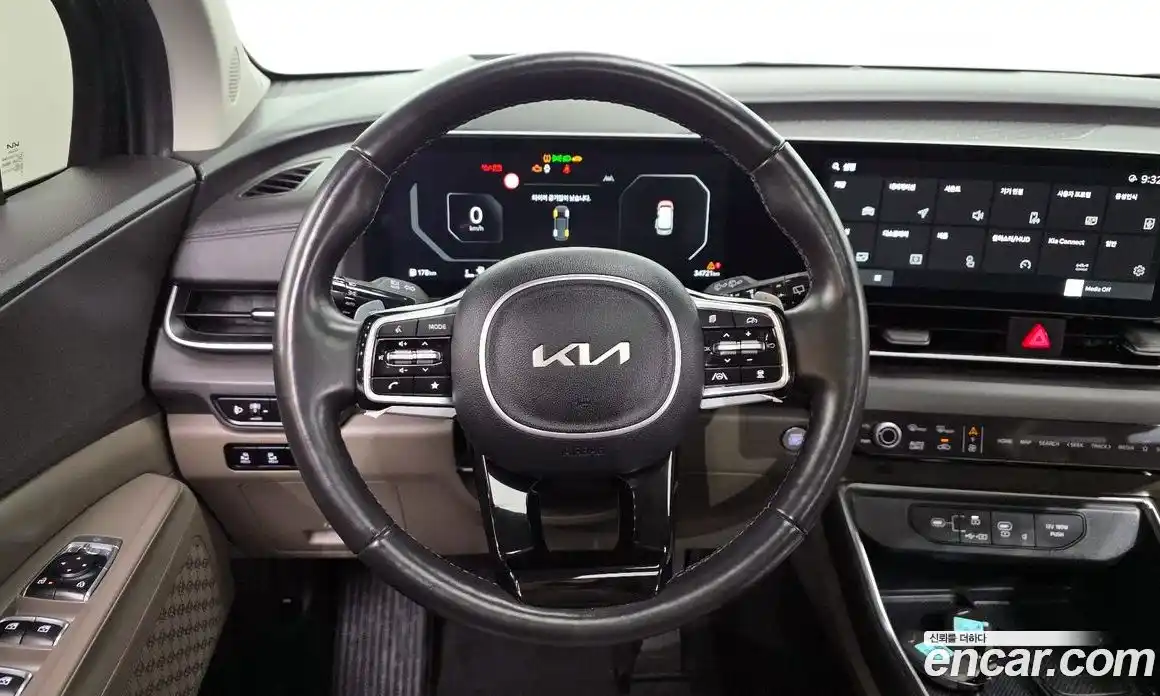 Kia Canival 2024 2.2 Автомат в Москве № 132986, фото 12