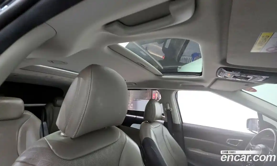 Kia Canival 2024 2.2 Автомат в Москве № 132986, фото 15