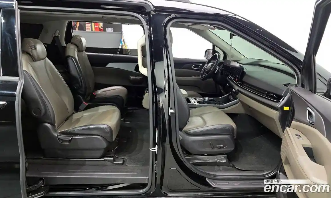 Kia Canival 2024 2.2 Автомат в Москве № 132986, фото 5