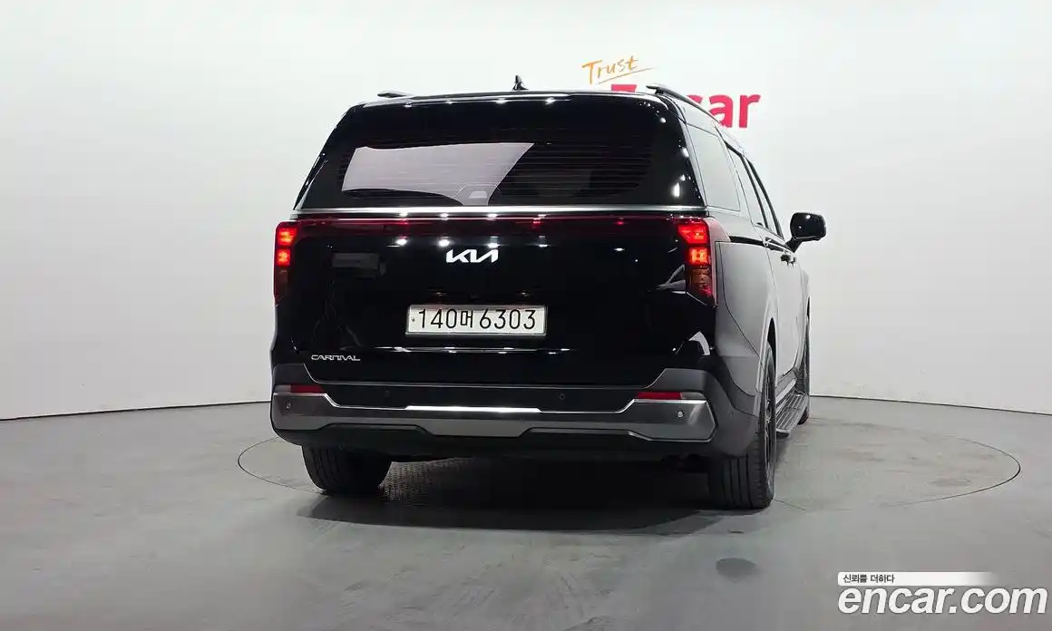 Kia Canival 2024 2.2 Автомат в Москве № 132986, фото 6