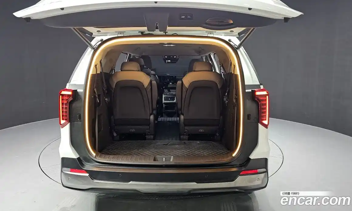 Kia Canival 2025 2.2 Автомат в Москве № 133240, фото 20