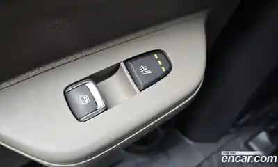 Kia Canival 2025 2.2 Автомат в Москве № 133240, миниатюра 5