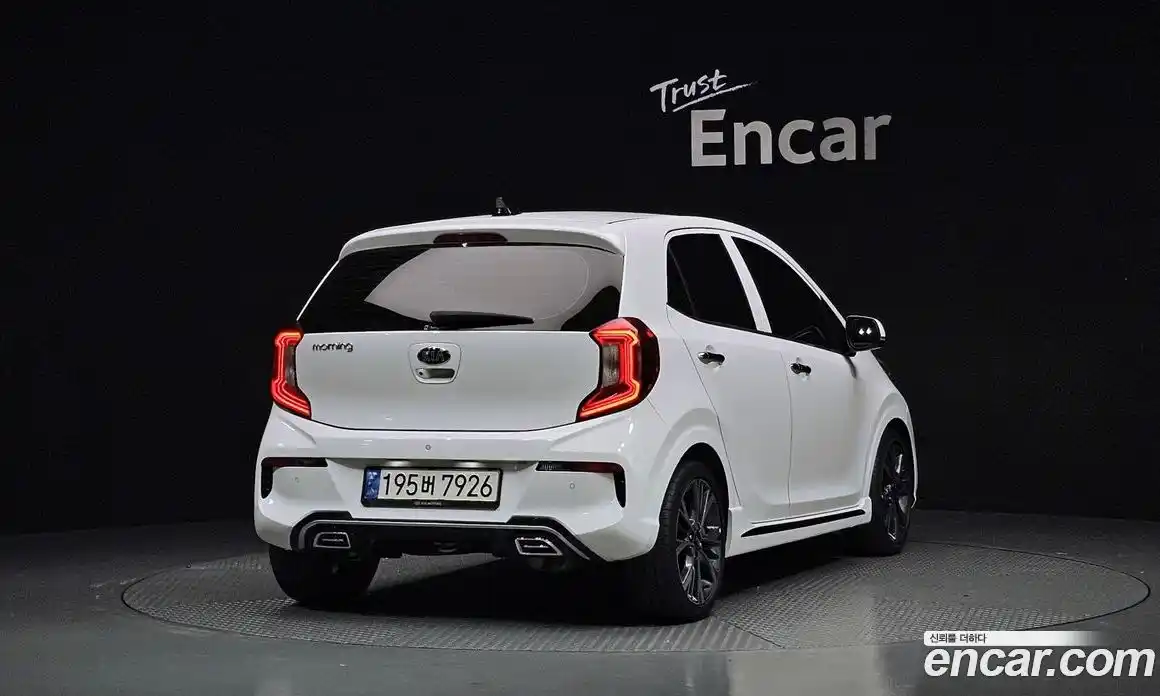 Kia Morning 2021 1.0 Автомат в Москве № 133392, фото 18