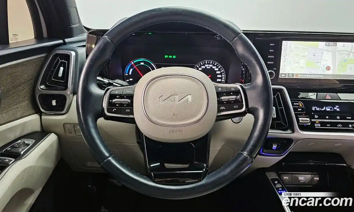 Kia Sorento 2022 1.6 Автомат в Москве № 133920, фото 4