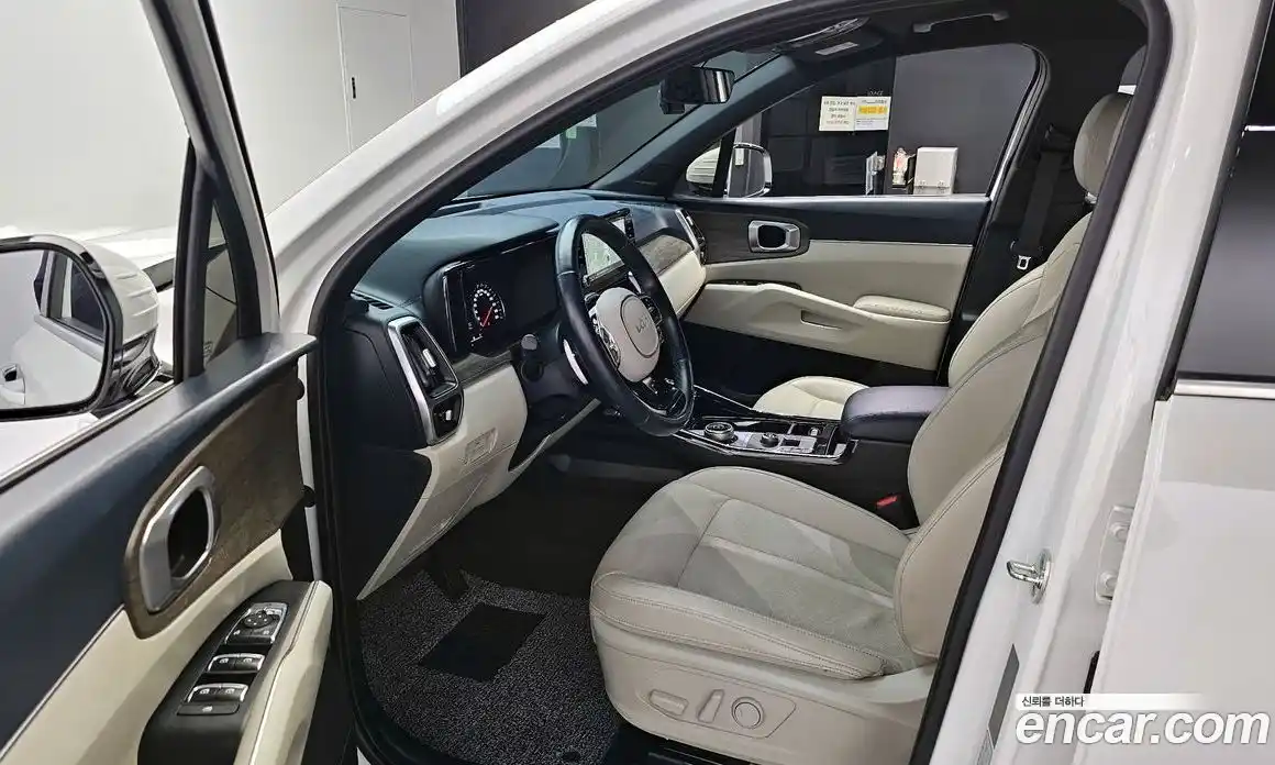 Kia Sorento 2022 1.6 Автомат в Москве № 133920, фото 7