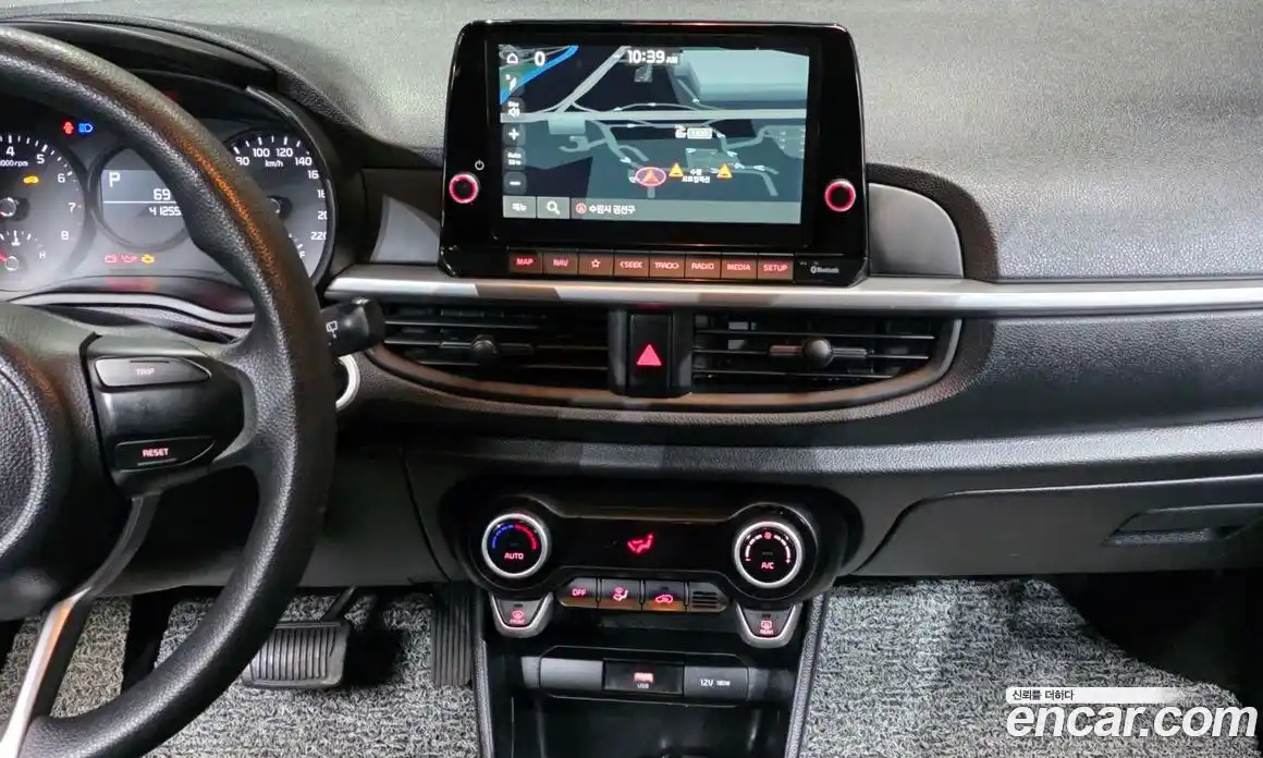 Kia Morning 2023 1.0 Автомат в Москве № 133954, фото 3