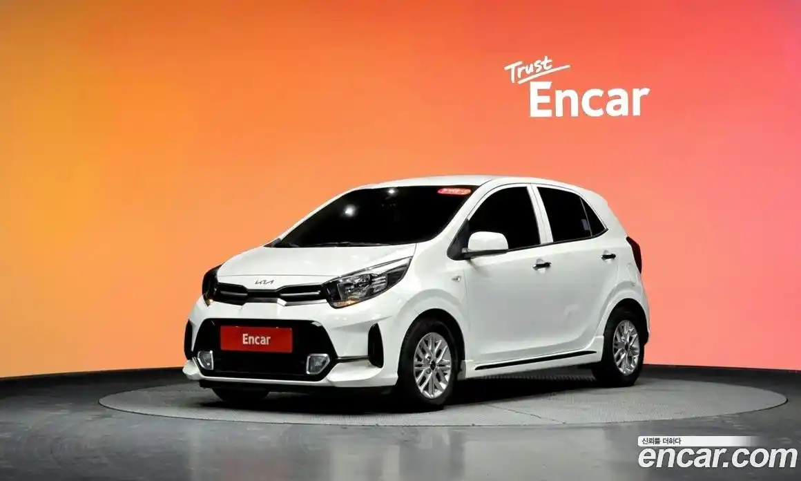 Kia Morning 2023 1.0 Автомат в Москве № 133954, фото 7