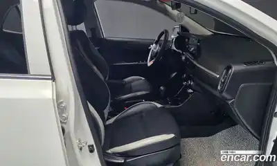 Kia Morning 2023 1.0 Автомат в Москве № 133954, миниатюра 10