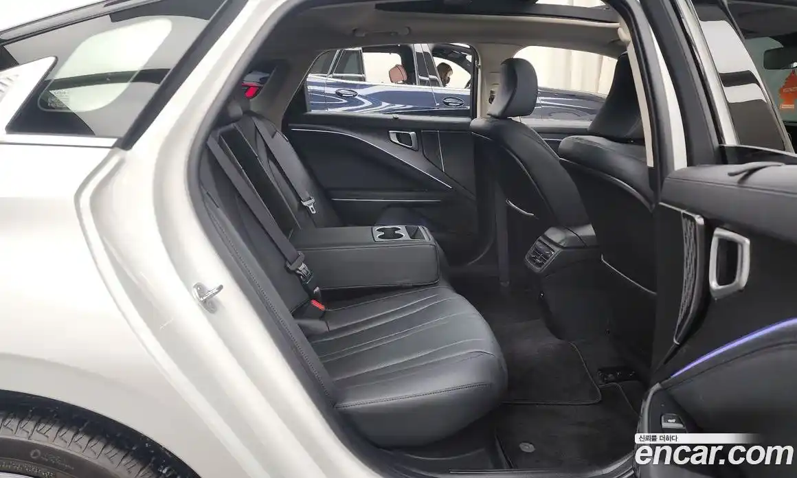 Kia K8 2025 1.6 Автомат в Москве № 134225, фото 4