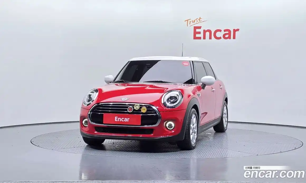 Mini Cooper 2020 1.5 Автомат в Москве № 137771, фото 14