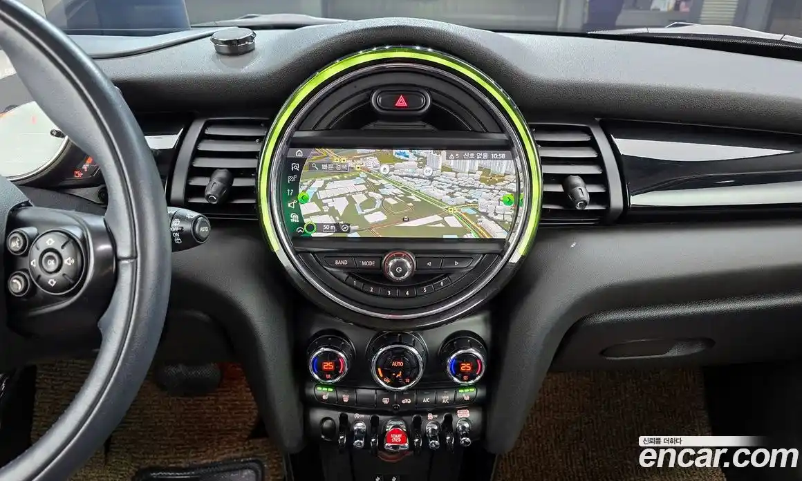 Mini Cooper 2020 1.5 Автомат в Москве № 137771, фото 20