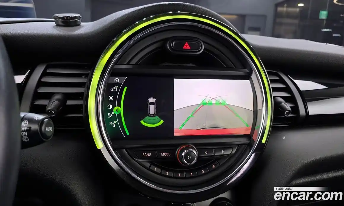 Mini Cooper 2020 1.5 Автомат в Москве № 137771, фото 4