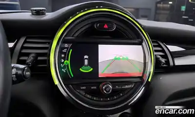 Mini Cooper 2020 1.5 Автомат в Москве № 137771, миниатюра 4