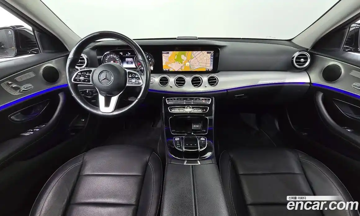 Mercedes-Benz E-Class 2019 2.0 Автомат в Москве № 141896, фото 19