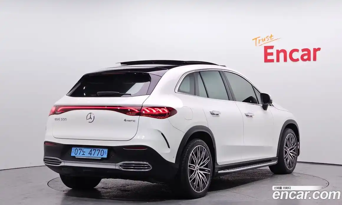 Mercedes-Benz EQE 2023 0.3 Автомат в Москве № 143151, фото 1