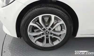 Mercedes-Benz C-Class, 2018