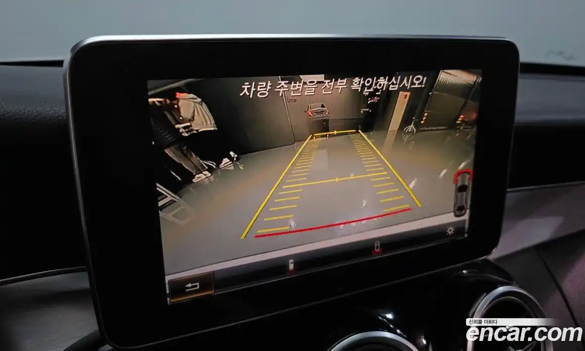 Mercedes-Benz C-Class 2018 2.0 Автомат в Москве № 143403, фото 8