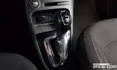 Renault QM3 2015 1.5 Автомат в Москве № 148642, миниатюра 2