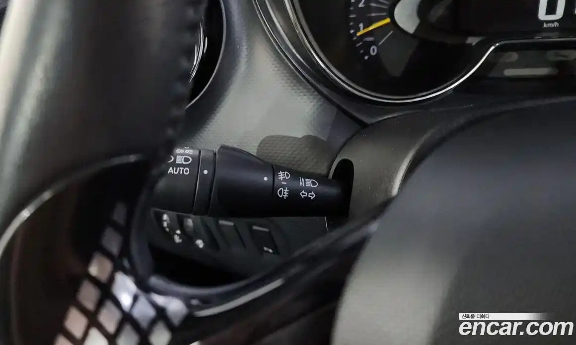 Renault QM3 2015 1.5 Автомат в Москве № 148642, фото 7