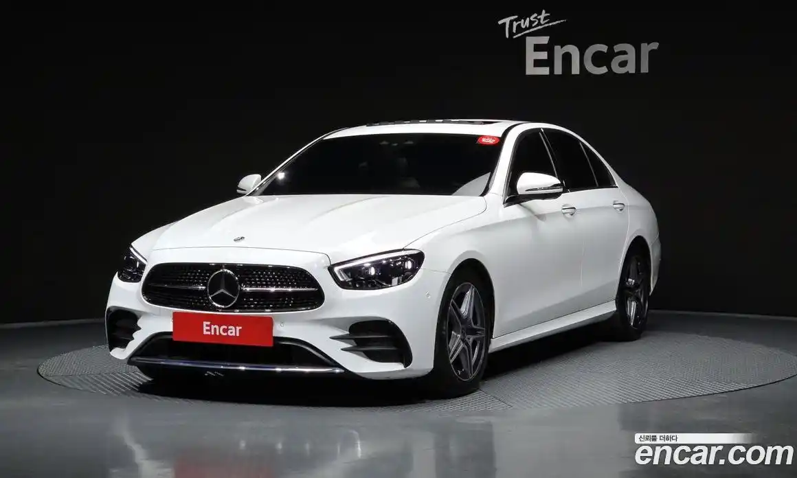 Mercedes-Benz E-Class 2023 2.0 Автомат в Москве № 150772, фото 3