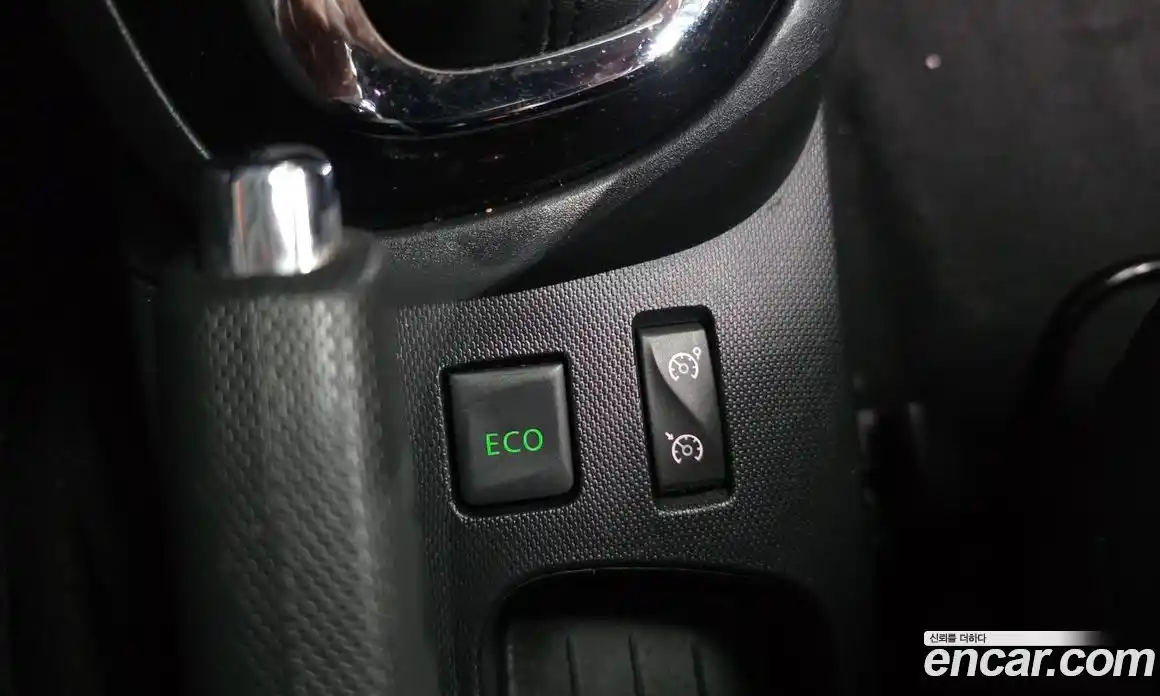 Renault QM3 2015 1.5 Автомат в Москве № 151002, фото 4