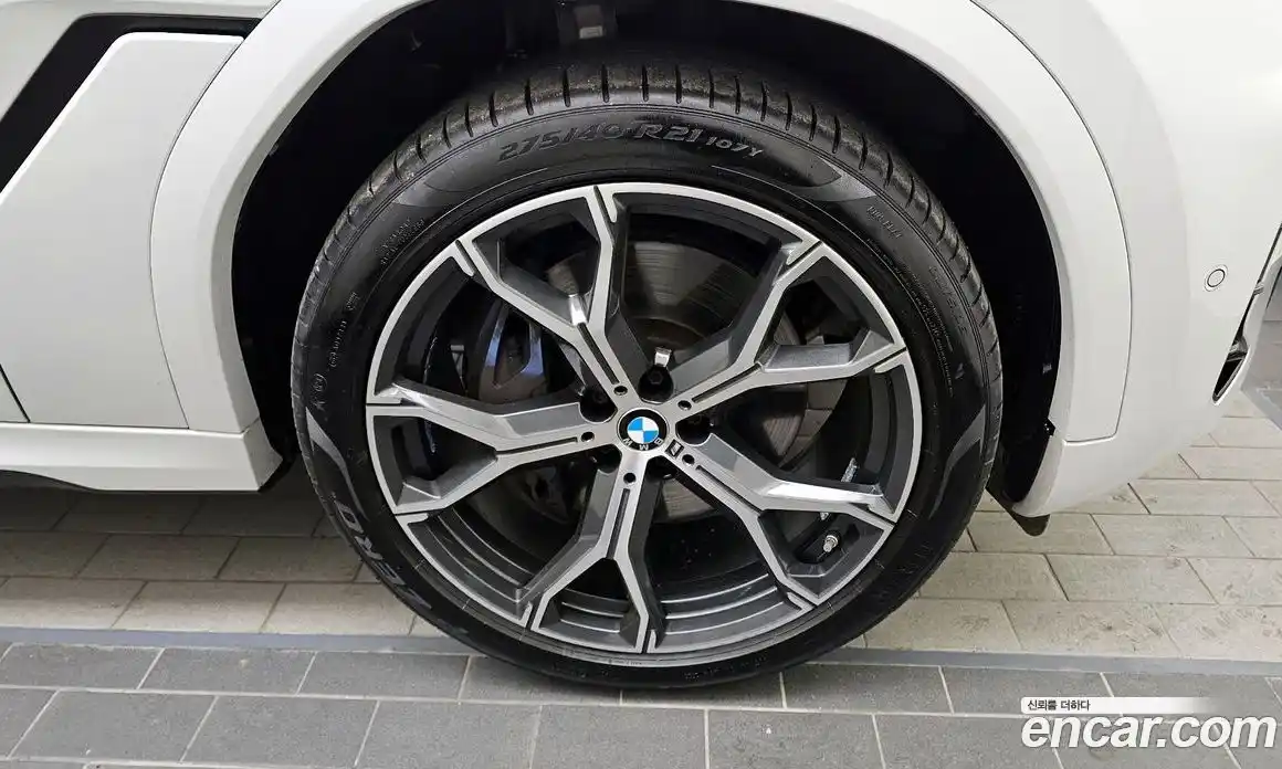 BMW X6 2024 3.0 Автомат в Москве № 155160, фото 8