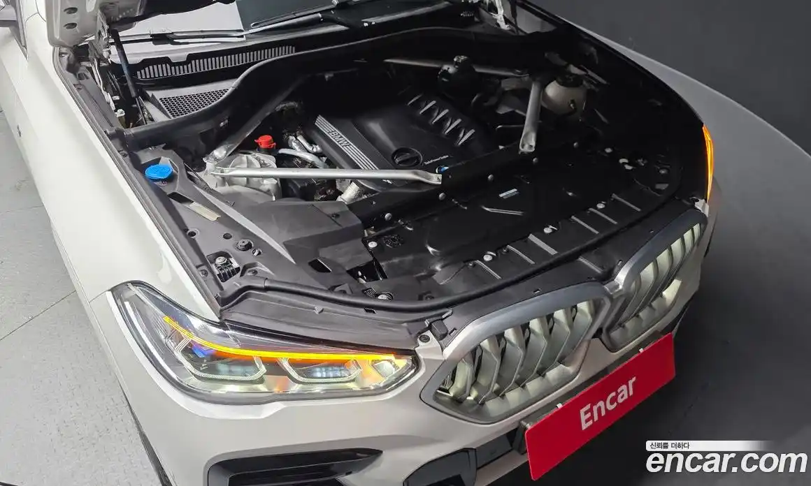 BMW X6 2023 3.0 Автомат в Москве № 155277, фото 15