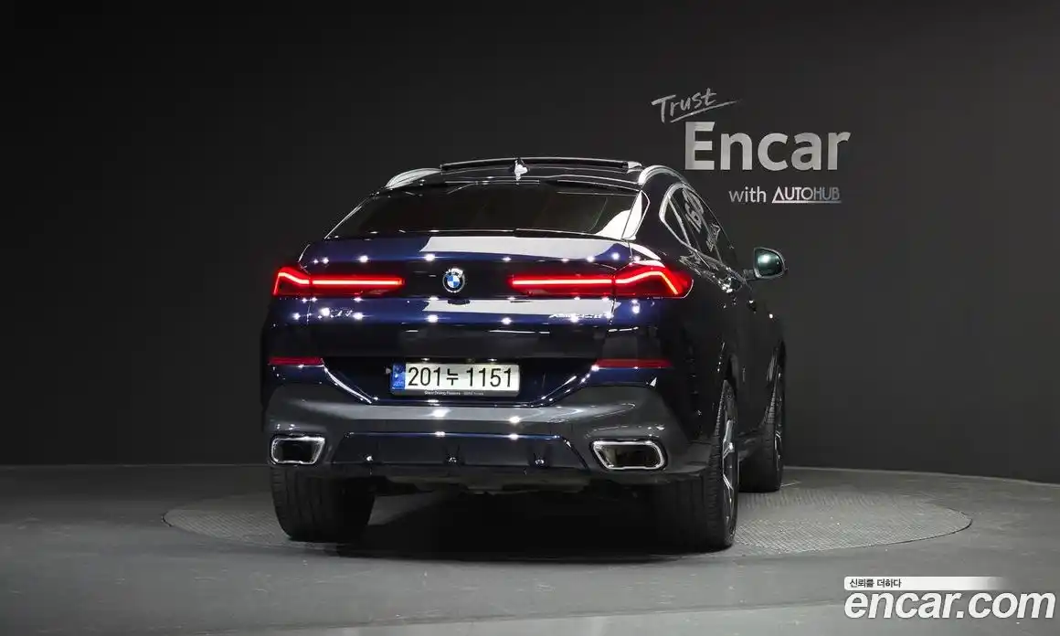 BMW X6 2023 3.0 Автомат в Москве № 157414, фото 3