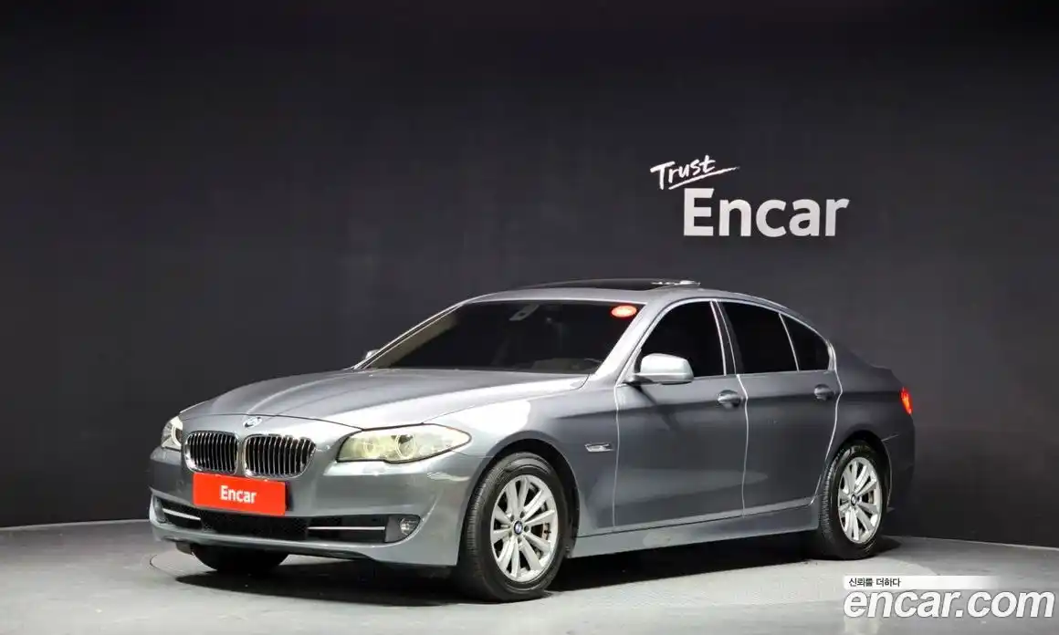 BMW 5-Series 2011 2.0 Автомат в Москве № 159558, фото 16