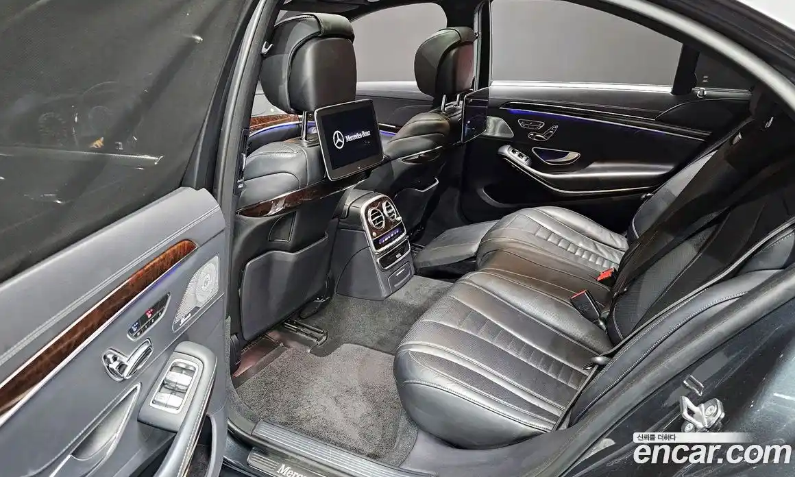 Mercedes-Benz S-Class 2019 4.0 Автомат в Москве № 160653, фото 3
