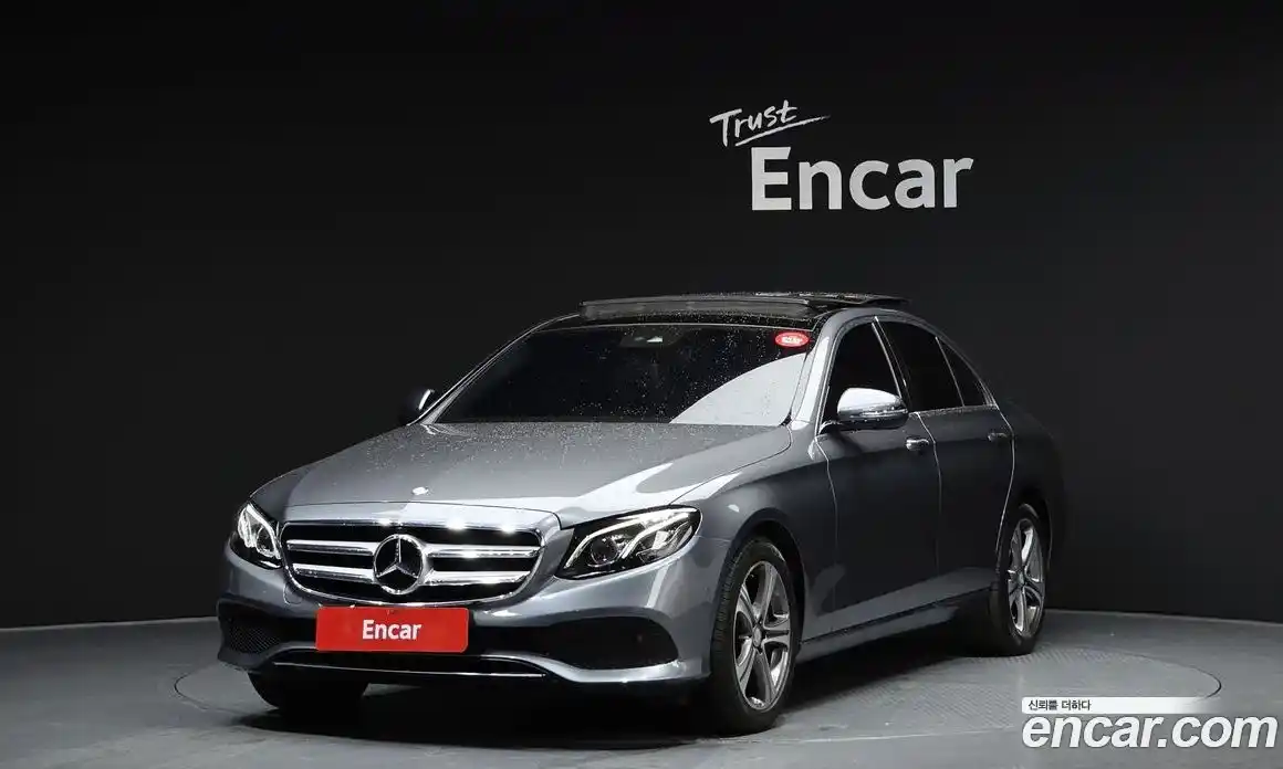Mercedes-Benz E-Class 2017 2.0 Автомат в Москве № 160908, фото 20