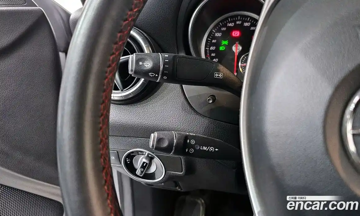 Mercedes-Benz CLA-Class 2018 2.0 Автомат в Москве № 162024, фото 15