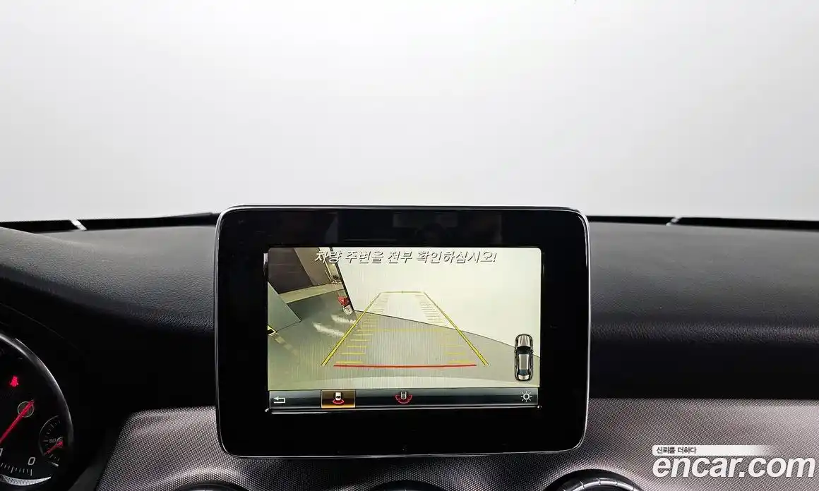 Mercedes-Benz CLA-Class 2018 2.0 Автомат в Москве № 162024, фото 19