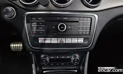 Mercedes-Benz CLA-Class 2018 2.0 Автомат в Москве № 162024, миниатюра 5