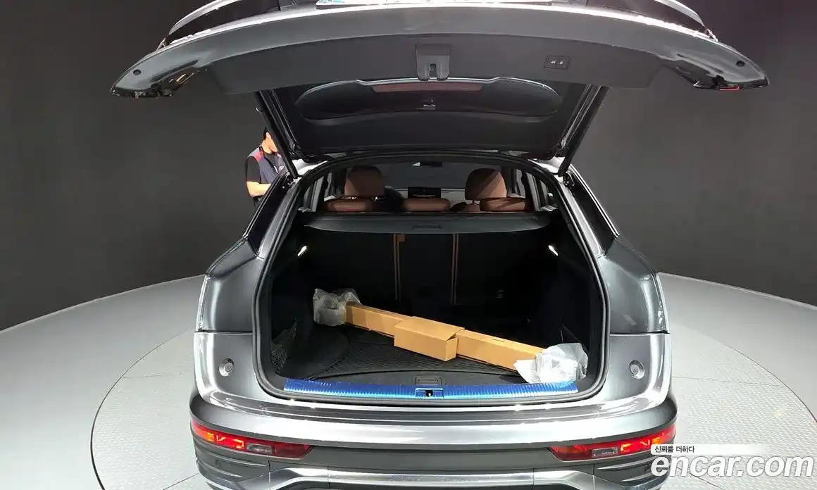 Audi Q5 2023 2.0 Автомат в Москве № 162814, фото 11