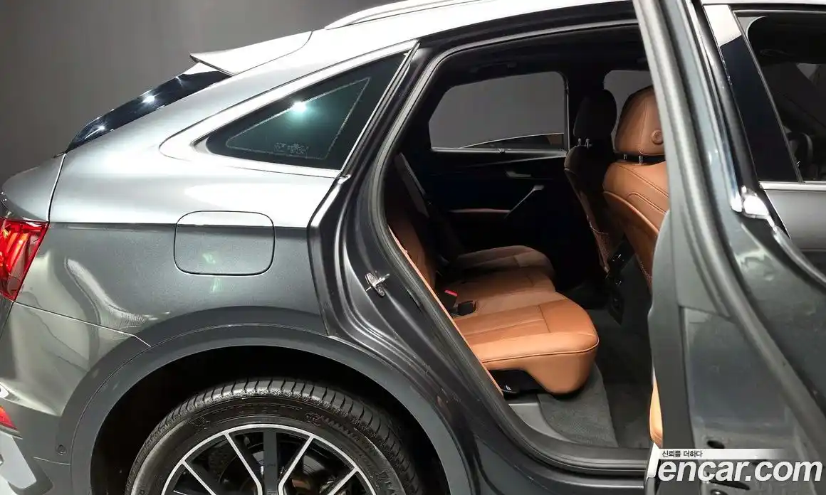 Audi Q5 2023 2.0 Автомат в Москве № 162814, фото 20