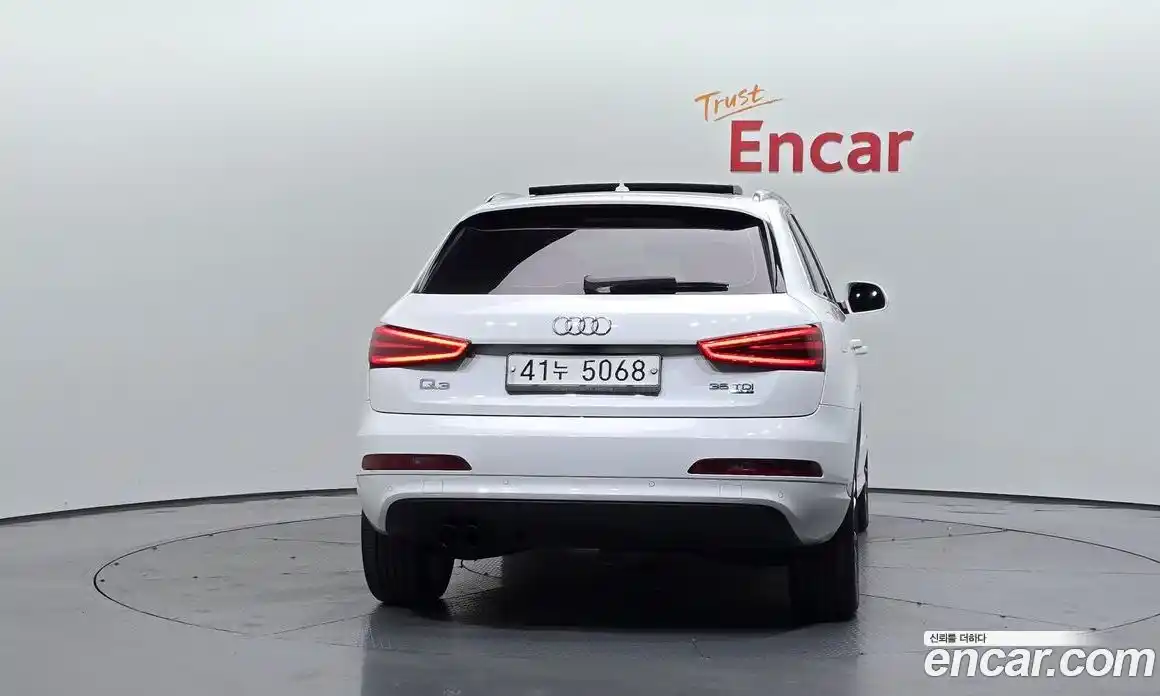 Audi Q3 2015 2.0 Автомат в Москве № 163853, фото 13