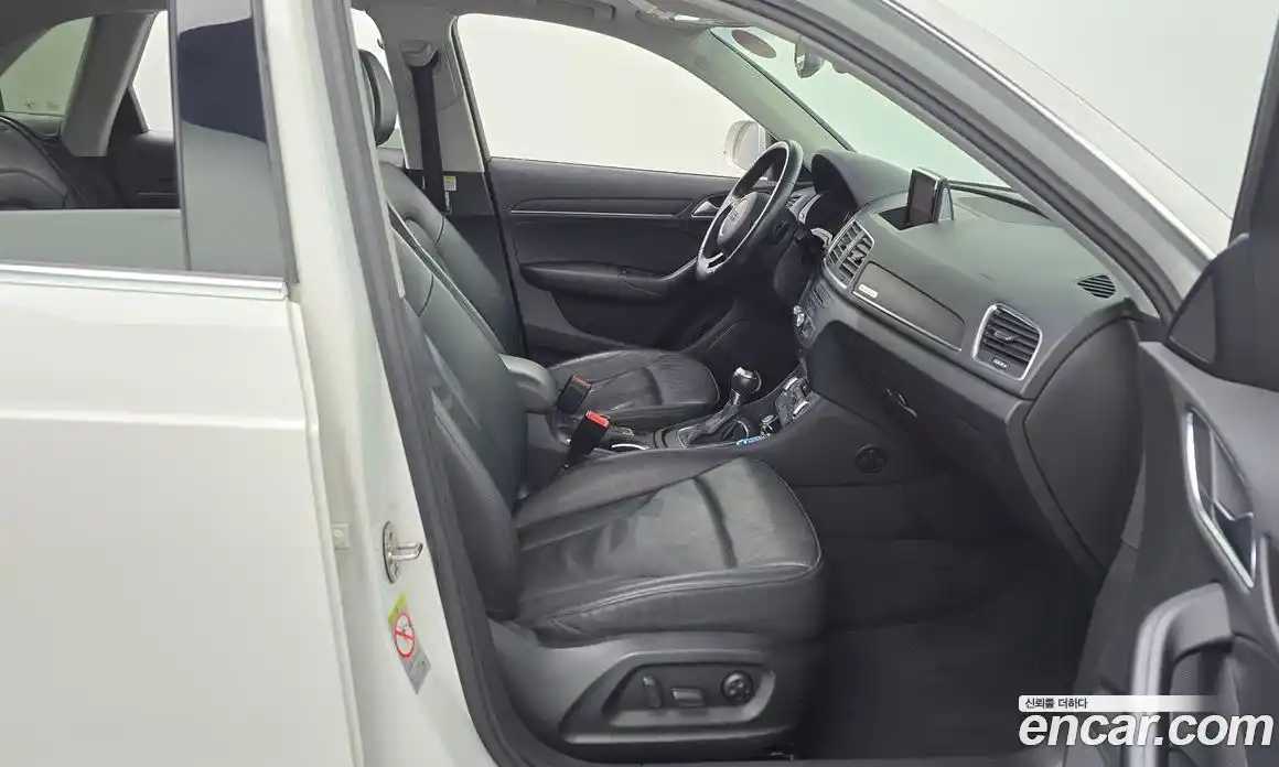 Audi Q3 2015 2.0 Автомат в Москве № 163853, фото 5