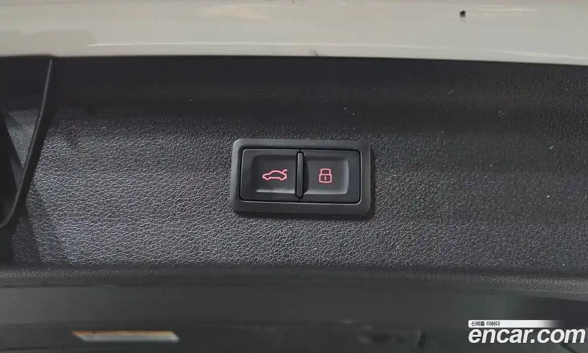 Audi Q3 2015 2.0 Автомат в Москве № 163853, фото 9