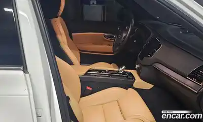 Volvo XC90 2024 2.0 Автомат в Москве № 164206, миниатюра 4