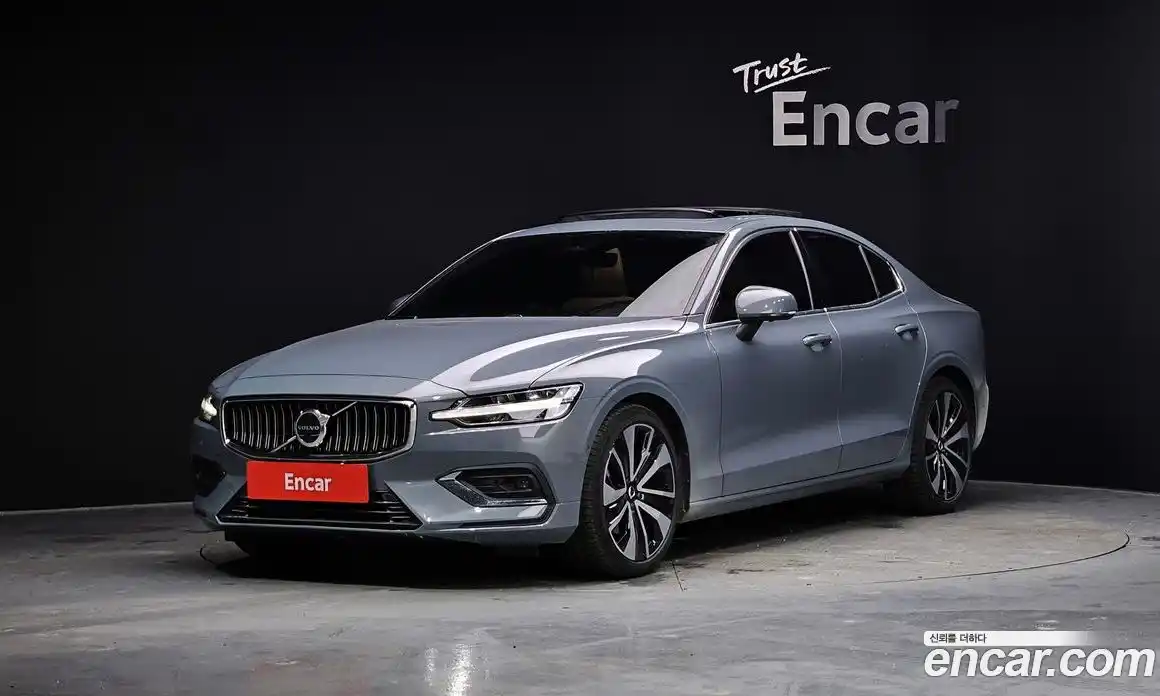 Volvo S60 2023 2.0 Автомат в Москве № 164271, фото 20