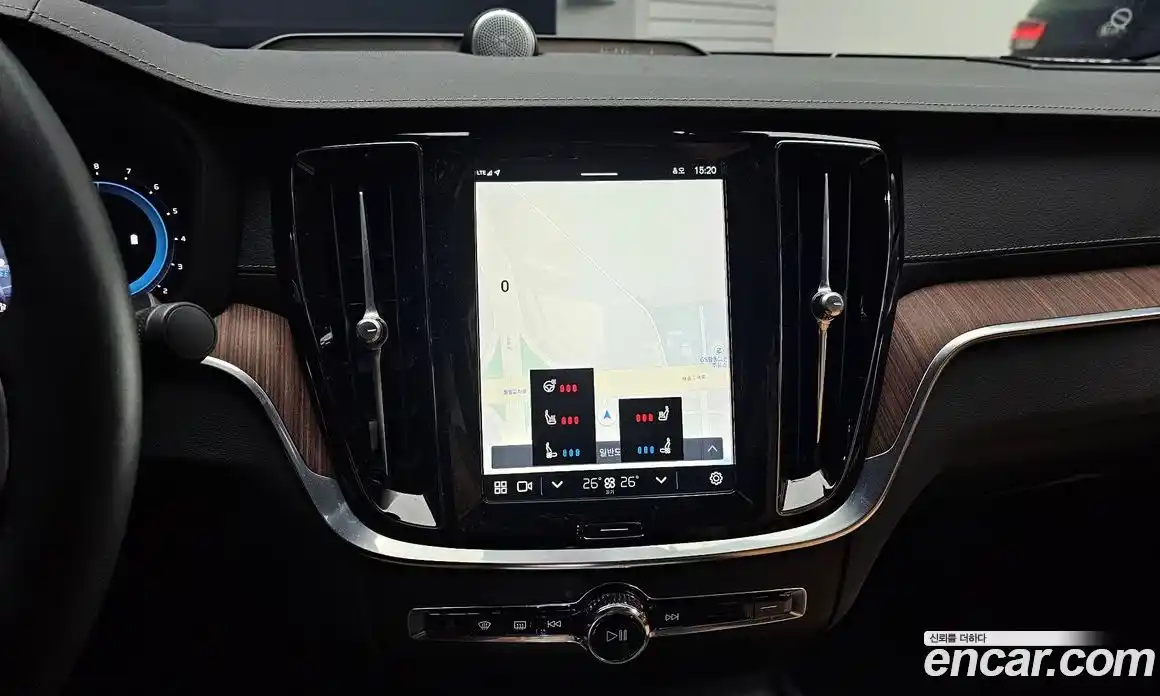 Volvo S60 2023 2.0 Автомат в Москве № 164271, фото 10