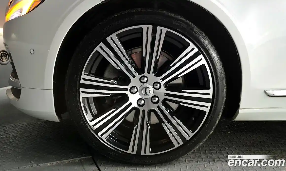 Volvo S90 2022 2.0 Автомат в Москве № 164484, фото 13