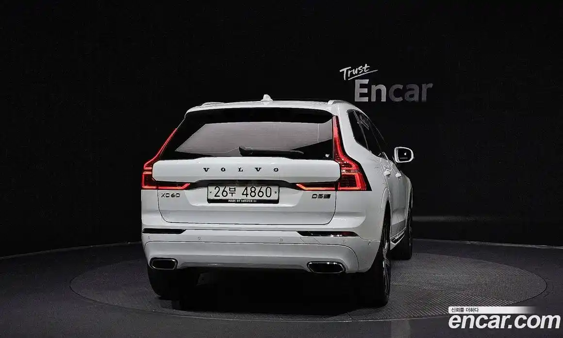 Volvo XC60 2019 2.0 Автомат в Москве № 164561, фото 18