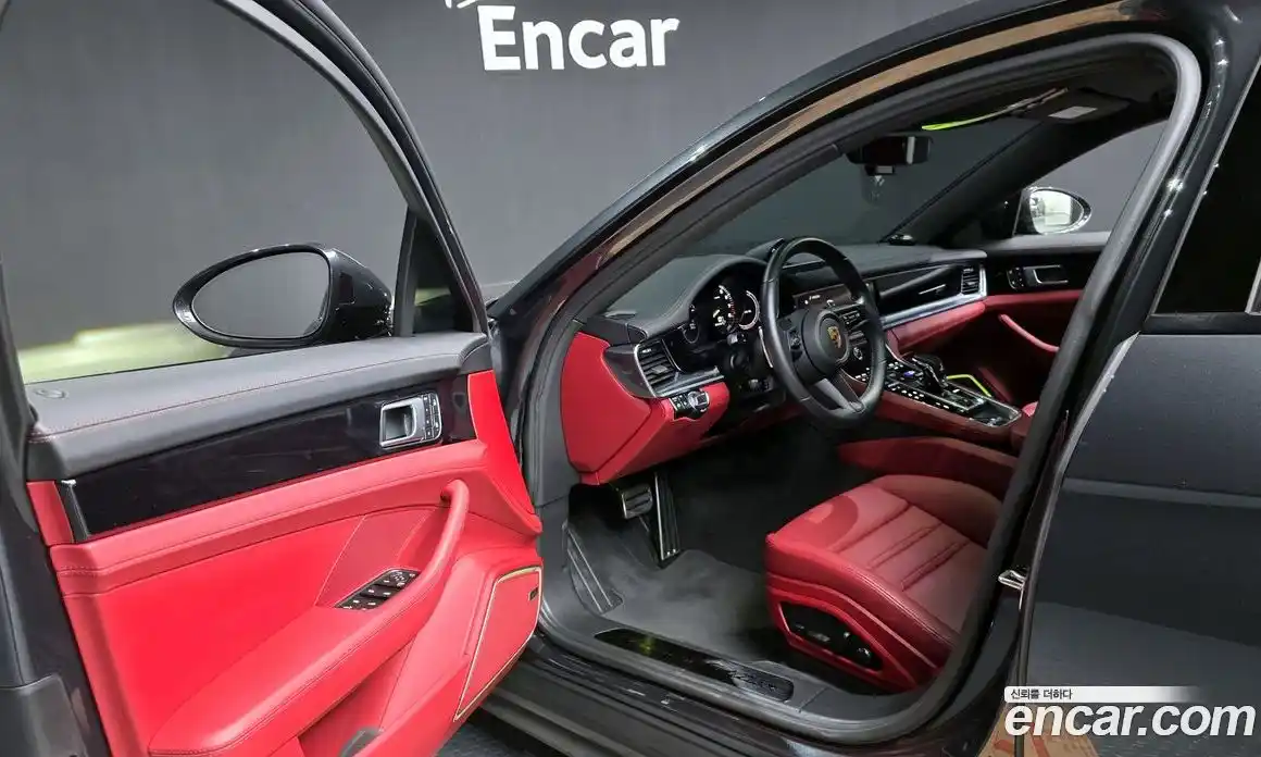 Porsche Panamera 2023 2.9 Автомат в Москве № 165123, фото 14