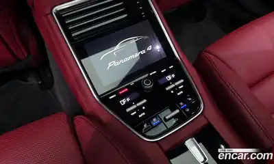 Porsche Panamera 2023 2.9 Автомат в Москве № 165123, миниатюра 3
