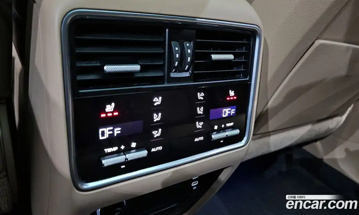 Porsche Cayenne 2021 3.0 Автомат в Москве № 165472, фото 17