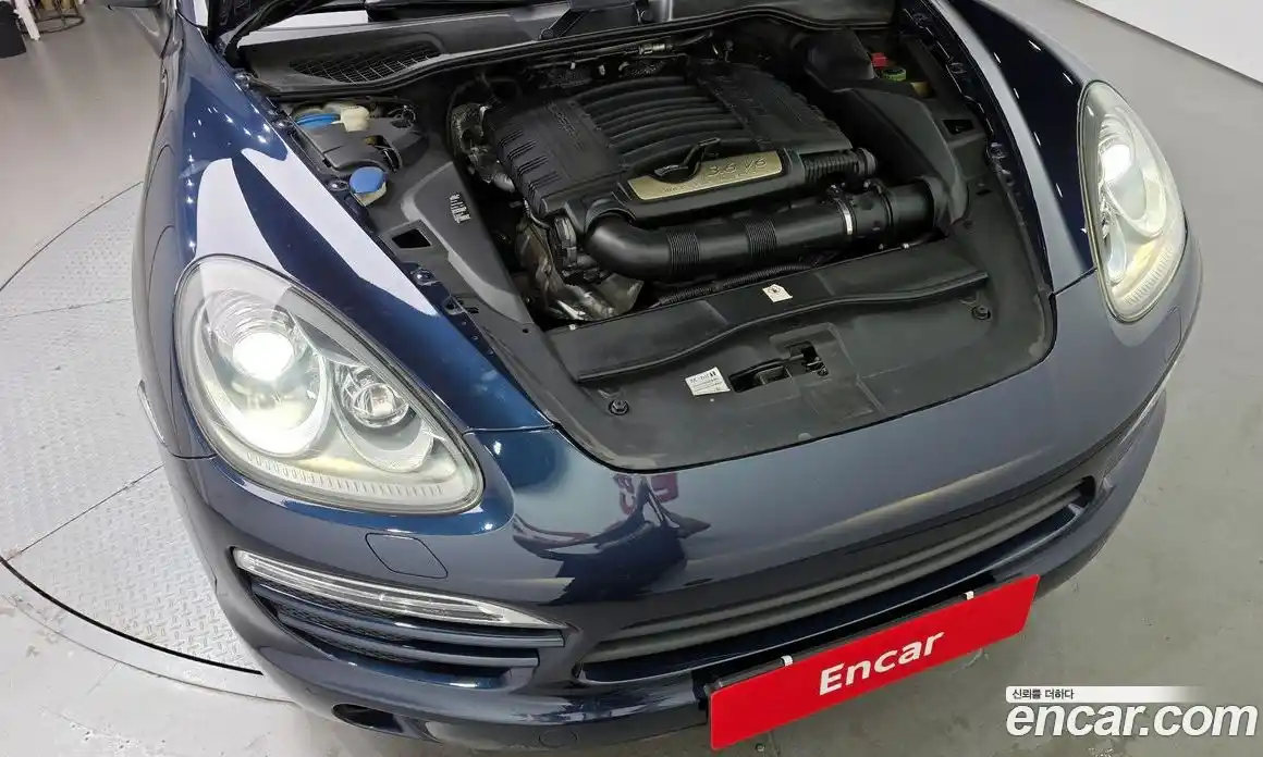 Porsche Cayenne 2011 3.6 Автомат в Москве № 165535, фото 16